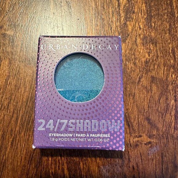 NIB Urban Decay 24/7 Eyeshadow In Float - Picture 2 of 4